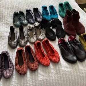 Arche Multicolor Footwear Collection